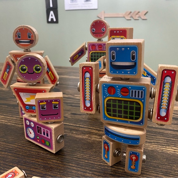 Snap Bots - Picture 5 of 7